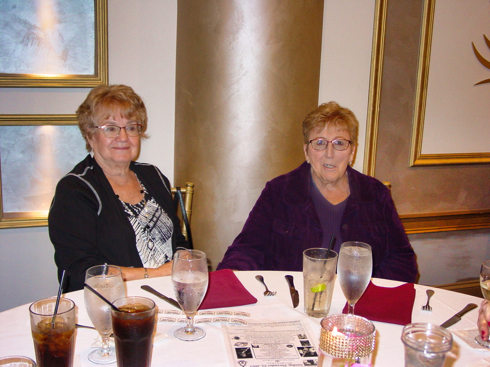 ./Gallery/2025 Legends Live Dinner Show/DSC00543.jpg